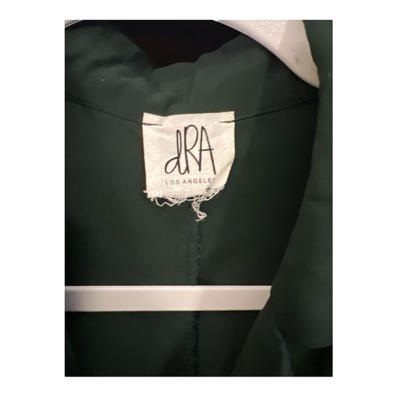 + DRA Los Angeles Green Jumpsuit Size Medium KD1 - Picture 2 of 7